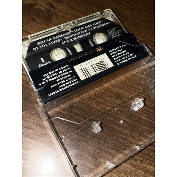 It's a Mystery by Bob Seger/Bob Seger & the Silver Bullet Band (Cassette,... - Picture 3 of 3